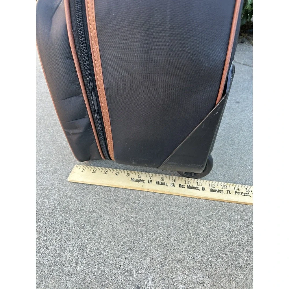 Vintage LARK Samsonite Black 22